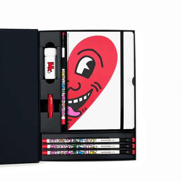 Blackwing Volumen 292 – Set de Regalo Keith Haring “Smiling Heart”